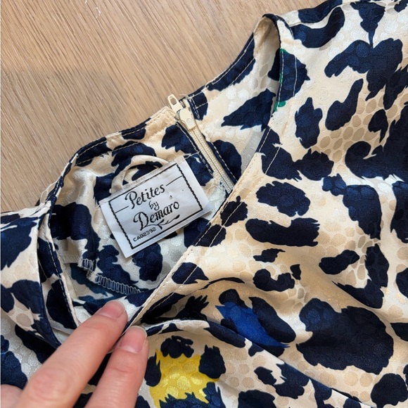 Vintage Cream and Navy Colorful Leopard Print Dress Size Small - Picture 5 of 10